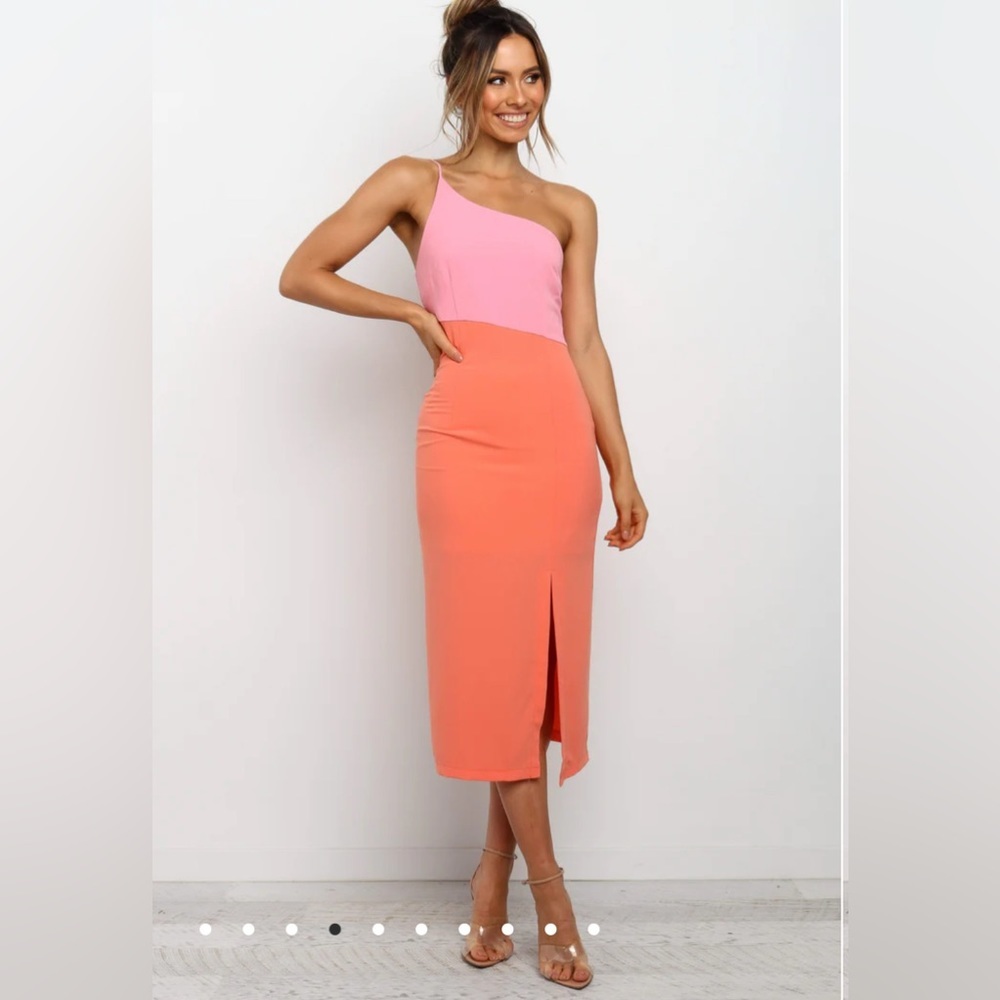 Petal & Pup Color Block One Shoulder midi dress nwot
